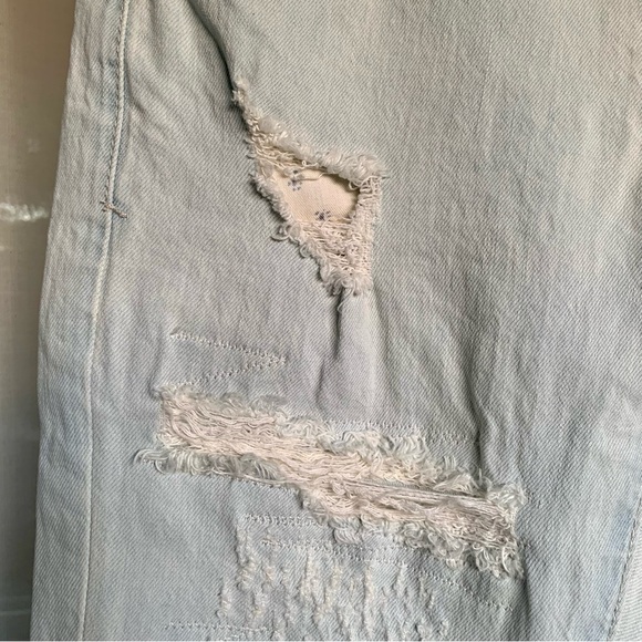 Pilcro Mid-Rise Slim Boyfriend Jeans - Picture 11 of 13